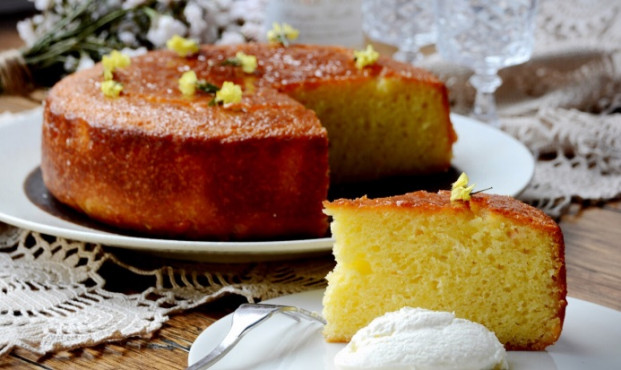 Bolo de iogurte rápido