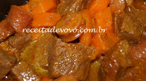 Carne de panela