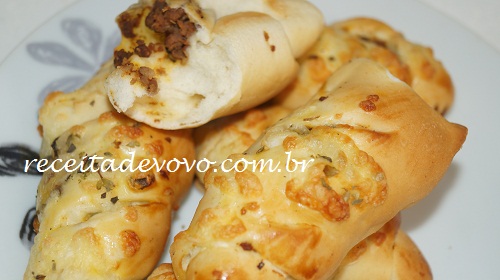 enroladinhos de carne moída