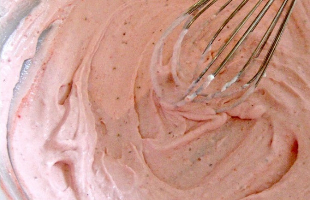 Mousse de morango de liquidificador