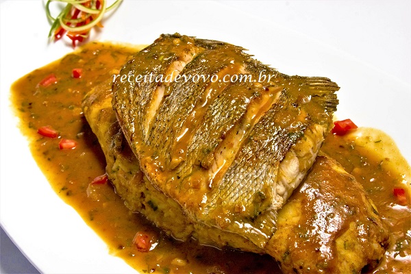 Peixe ao molho