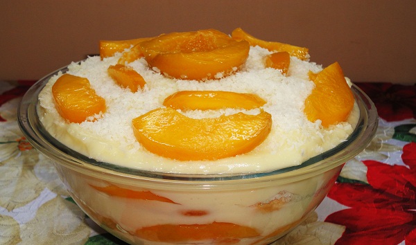 Pessego ao creme branco