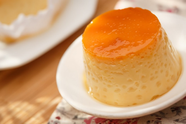Pudim de queijo cremoso