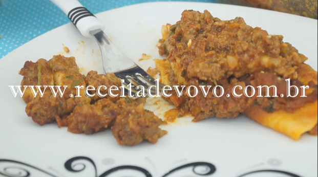 receita de panqueca de carne moída fácil