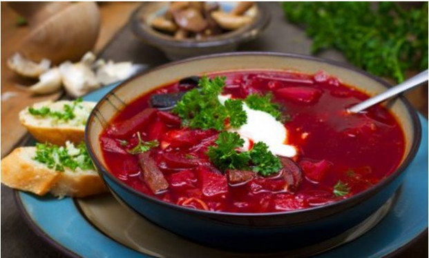 Sopa fria de beterraba