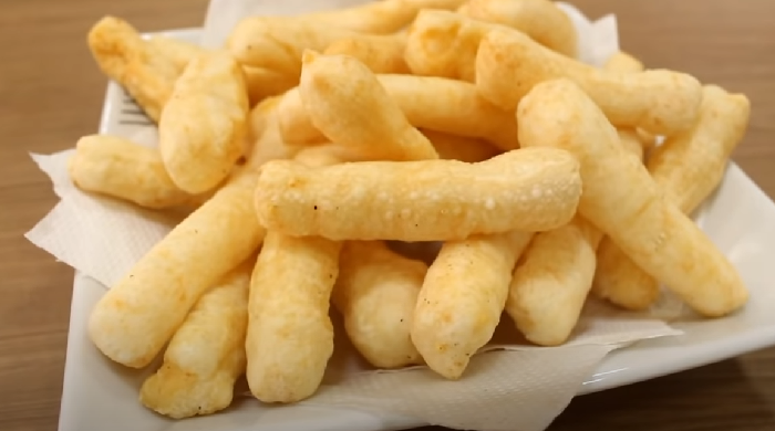 Biscoito de polvilho frito