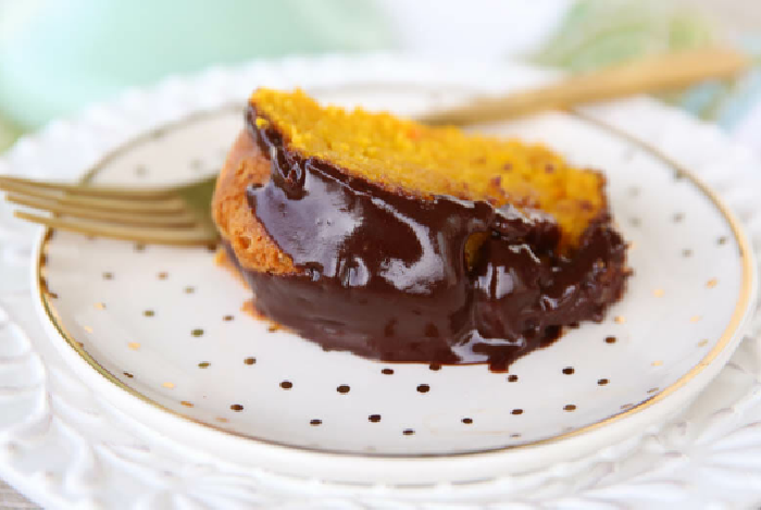 Bolo de cenoura na frigideira