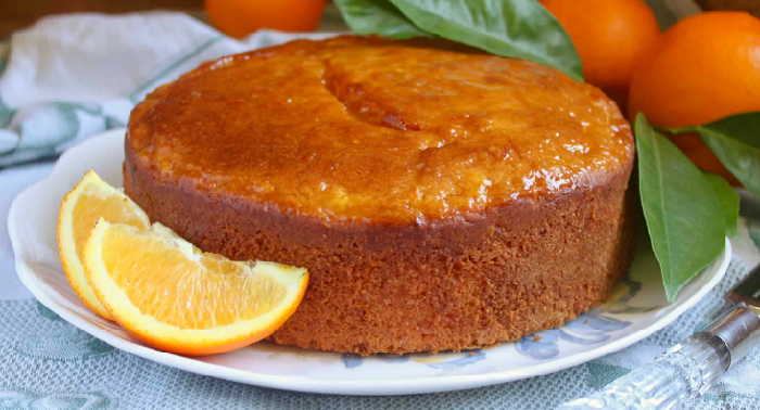 Bolo de laranja com a casca