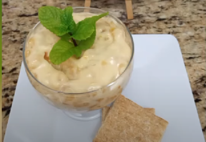 Patê de abacaxi simples