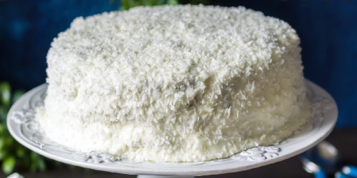 Bolo de coco molhadinho
