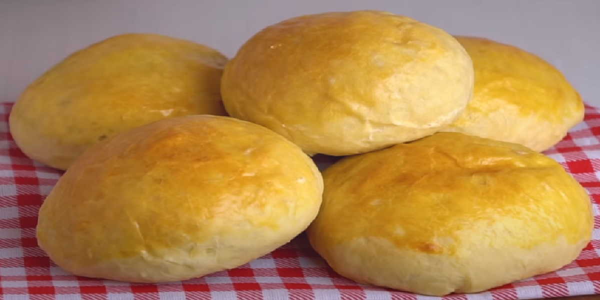 Pão de batata recheado