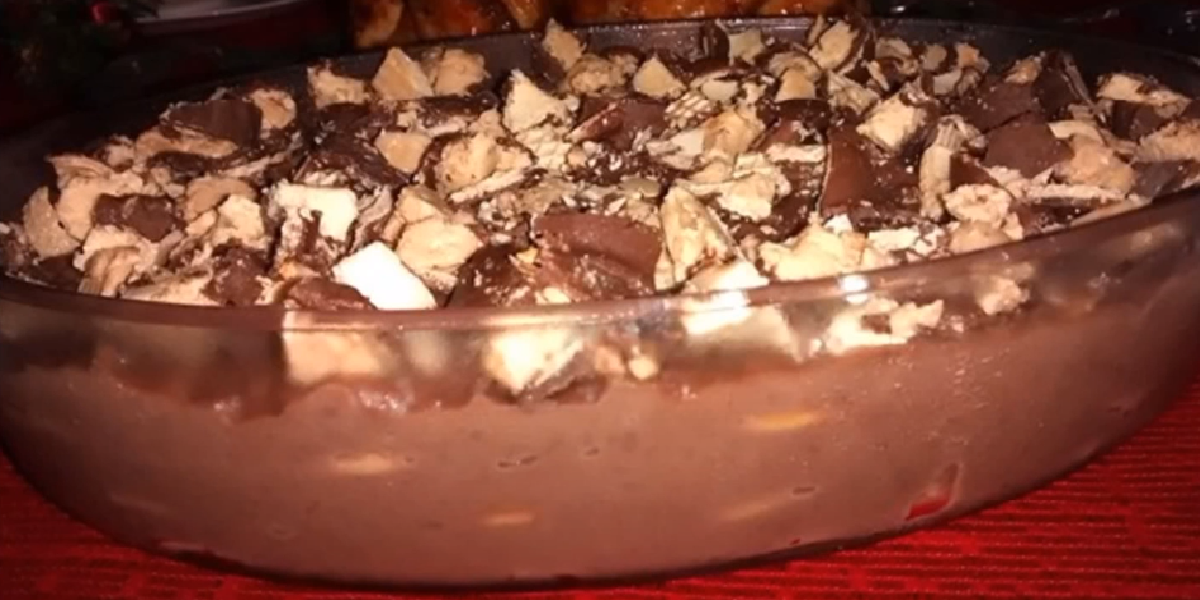 Pavê de creme de avelã e sonho de valsa