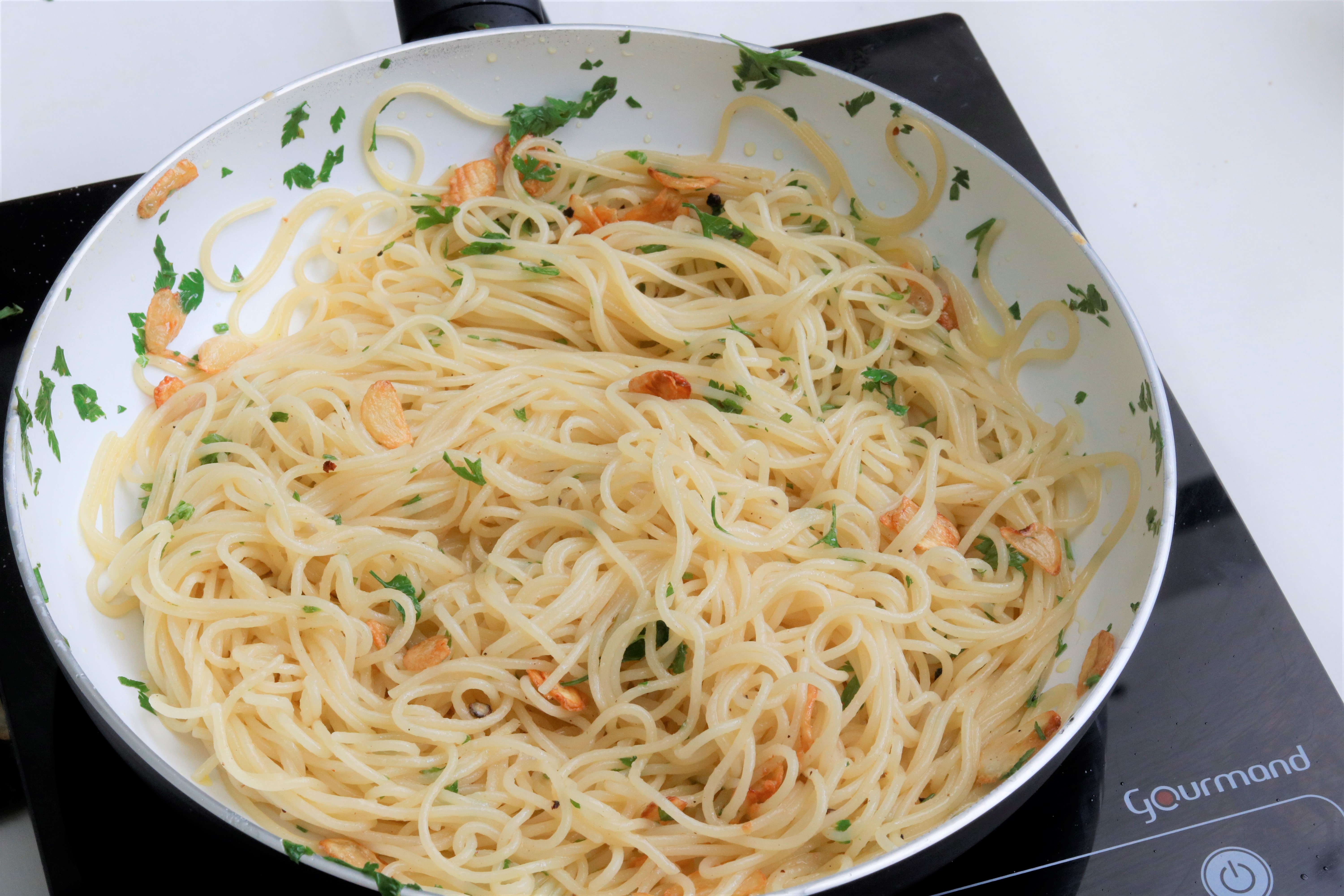Macarrão Branco ao alho