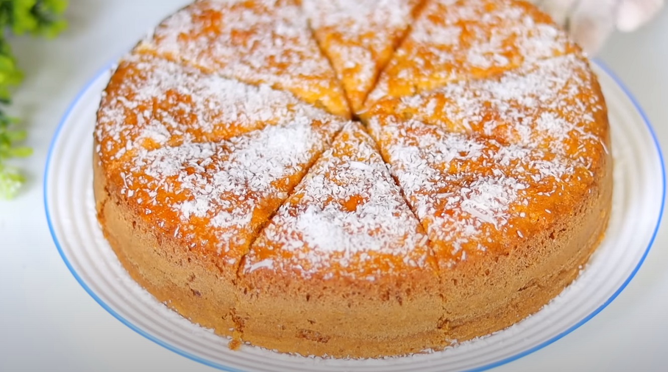 Bolo de coco com trigo e maizena bem fofinho feito no liquidificador