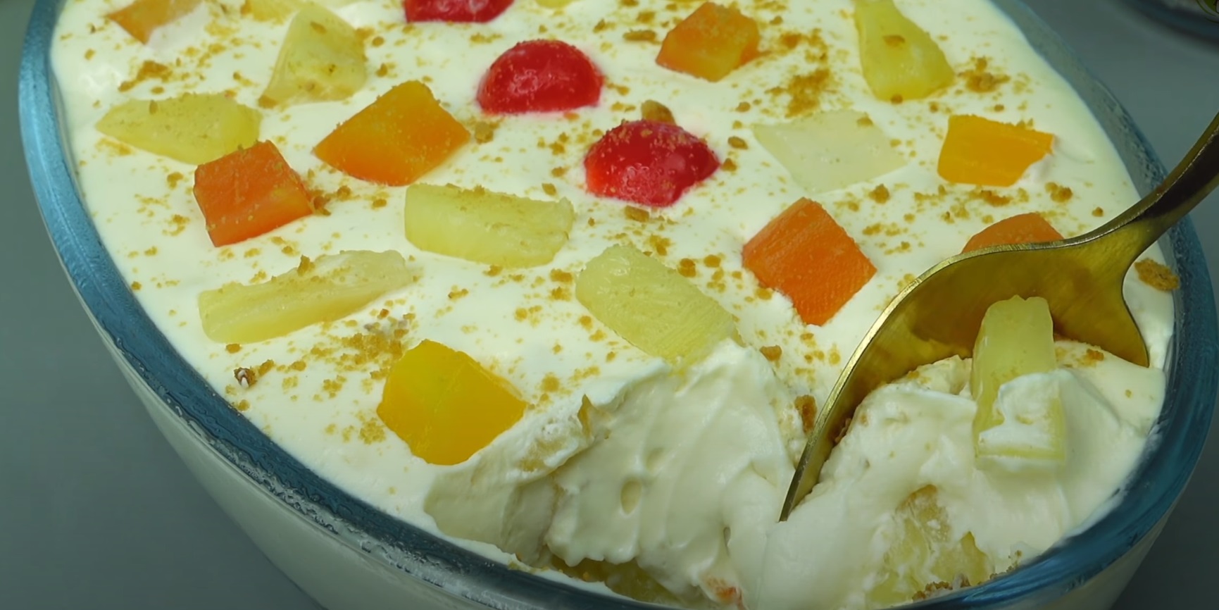 Pavê de frutas com leite ninho