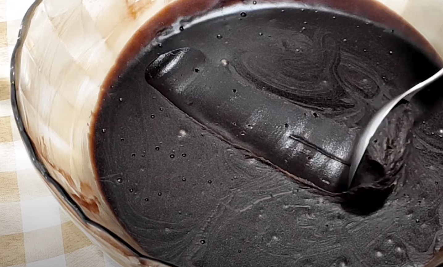 Recheio de ganache de chocolate com café