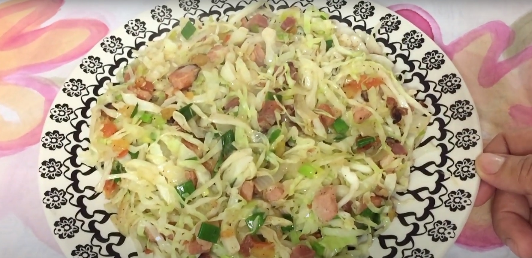 Repolho Refogado com Bacon e Linguiça Rendimento: