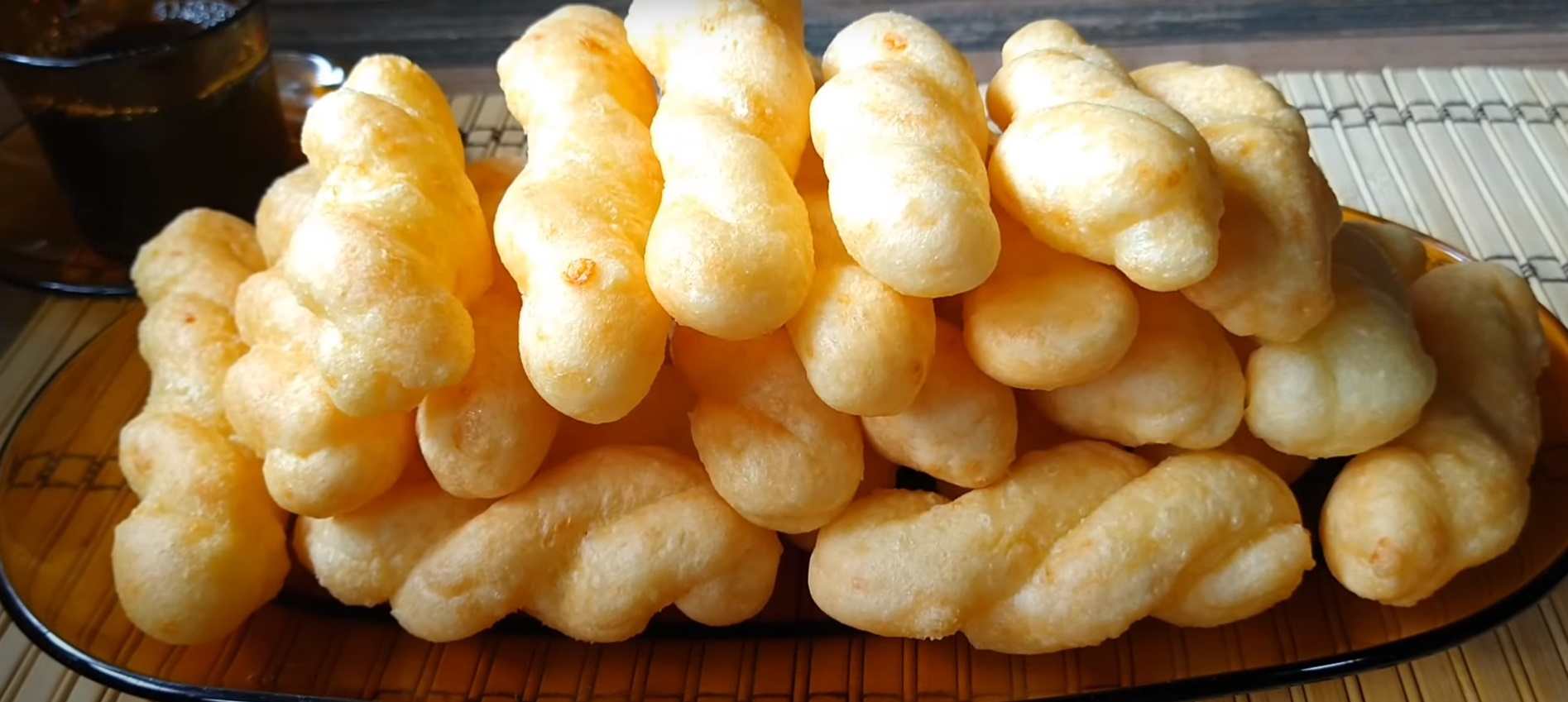 Biscoito Frito de Queijo Crocante e Sequinho | Fácil e Rápido!