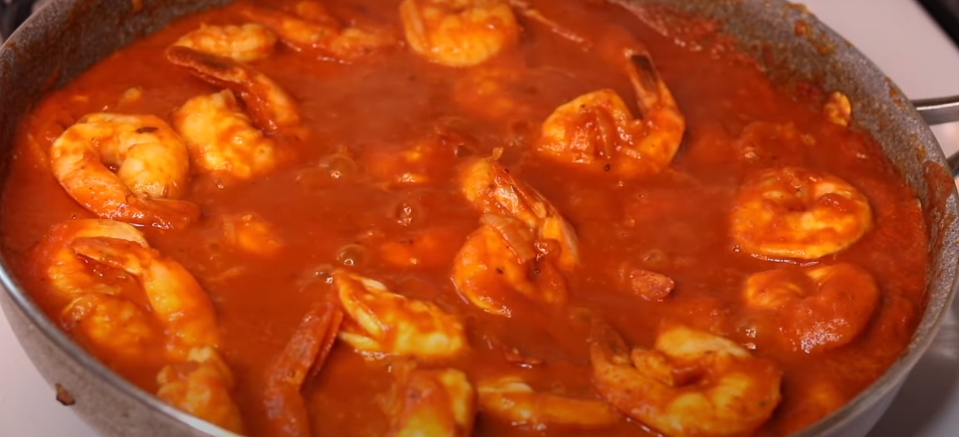 Camarão ao Molho de Tomate
