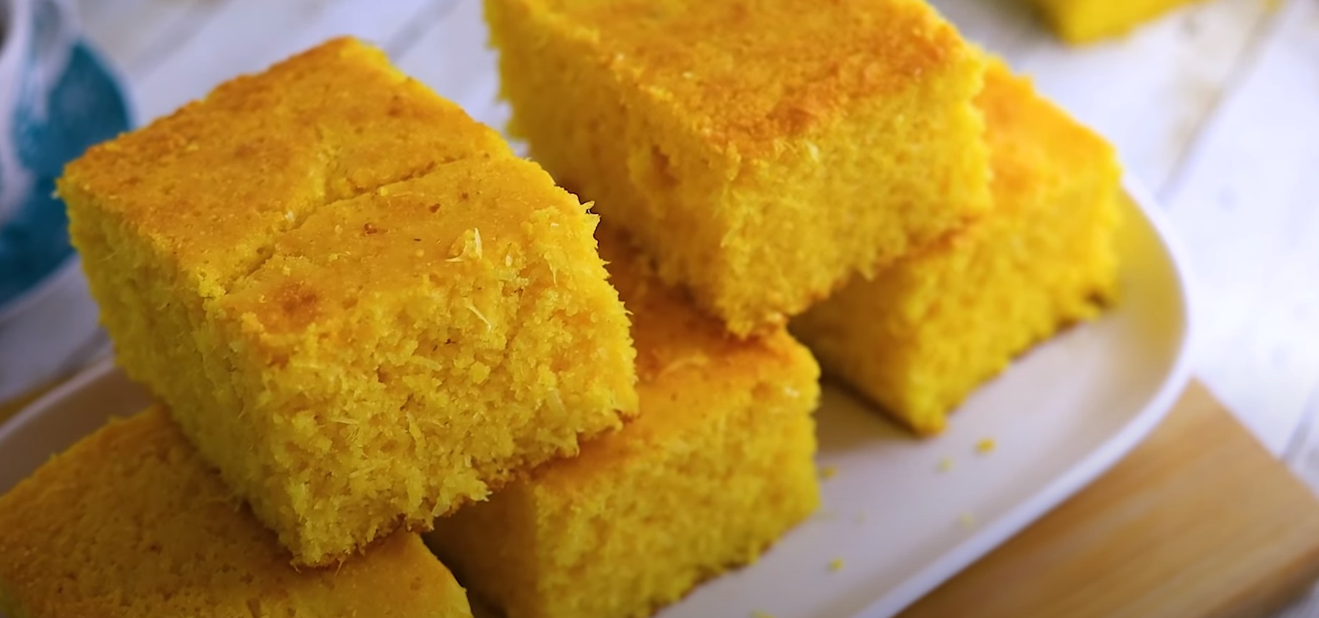 Bolo de espiga de milho verde