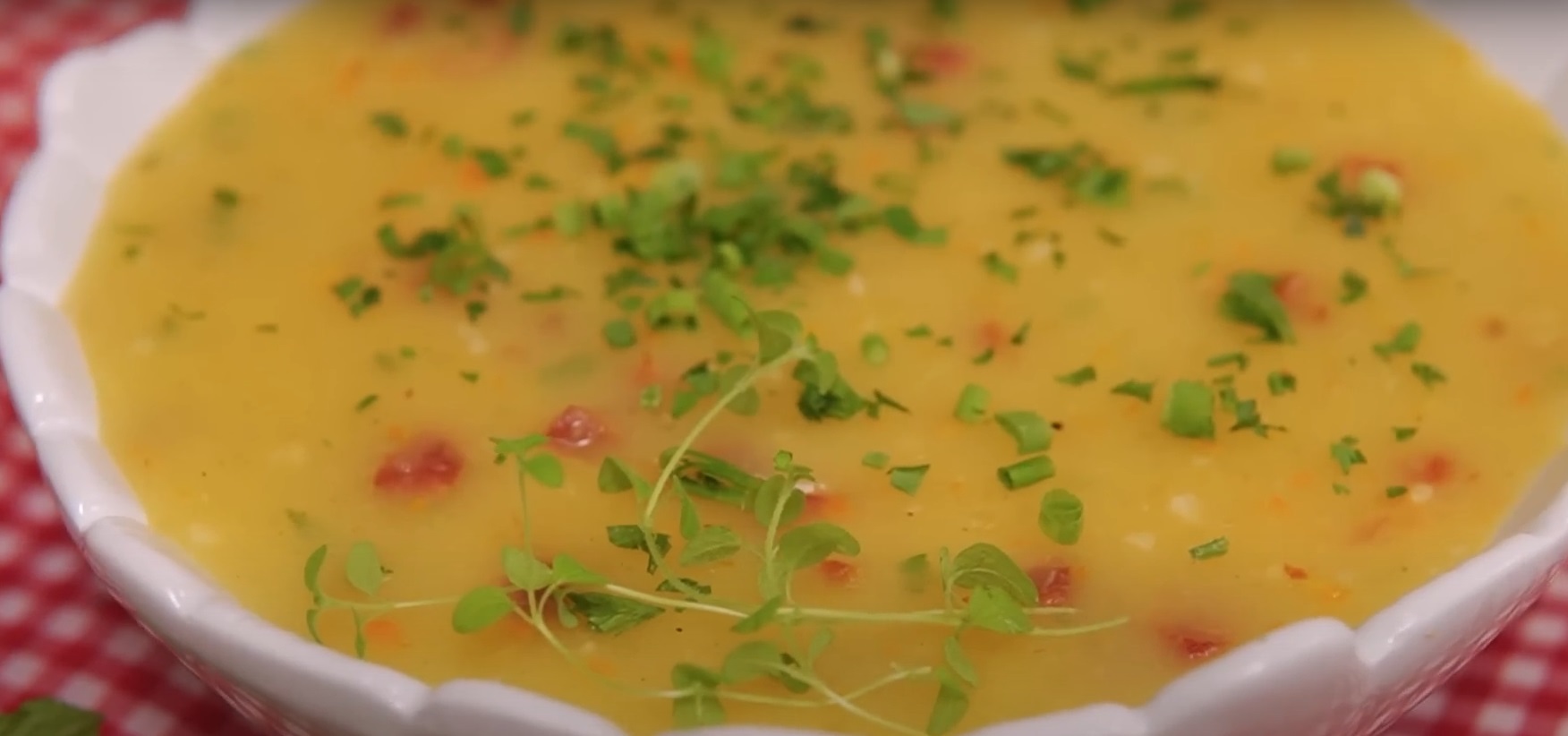 Receita fácil de caldo cremoso de batata simples