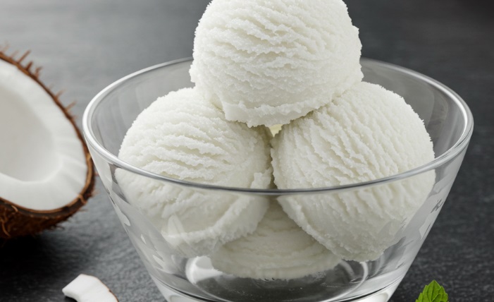 Sorbet cremoso de coco sem açúcar